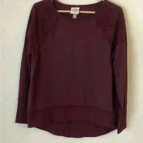 Knox Rose top size small - Picture 4 of 5